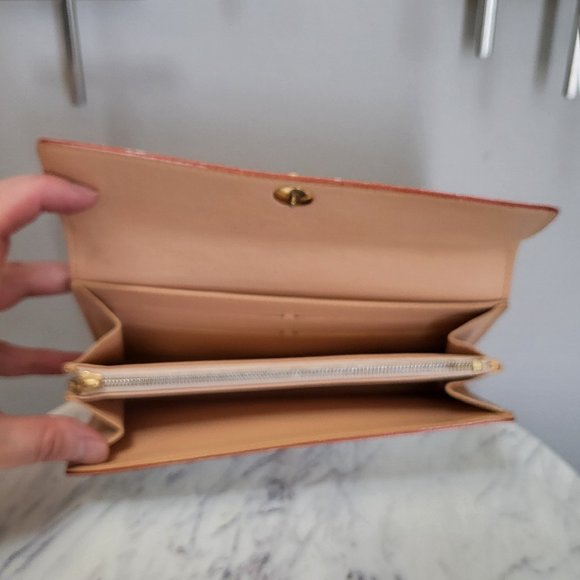 Louis Vuitton White Multicolor Sarah Long Wallet - Picture 7 of 15